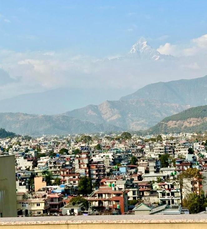 Penthouse 3 Bedroom Apartment With A Beautiful View Pokhara Exteriör bild